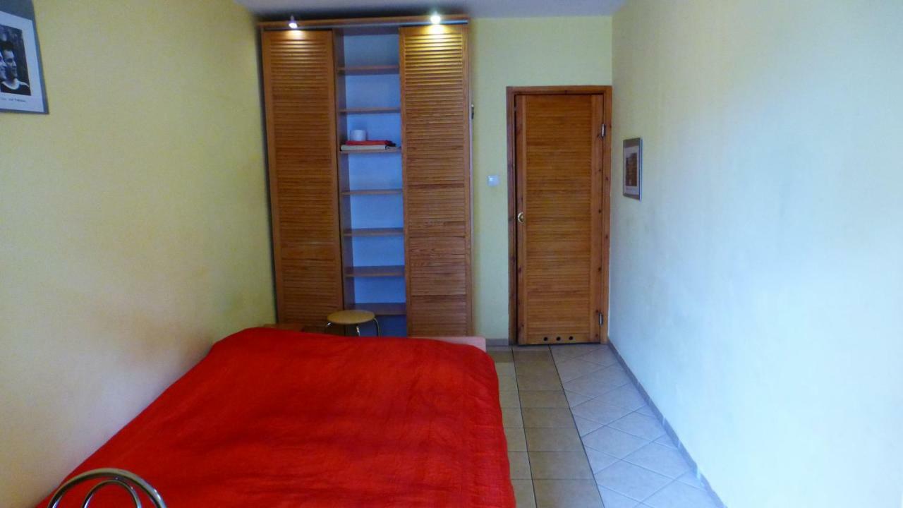 Iwona Hostel - Budget Rooms With Private Bathrooms Sopot Exterior photo