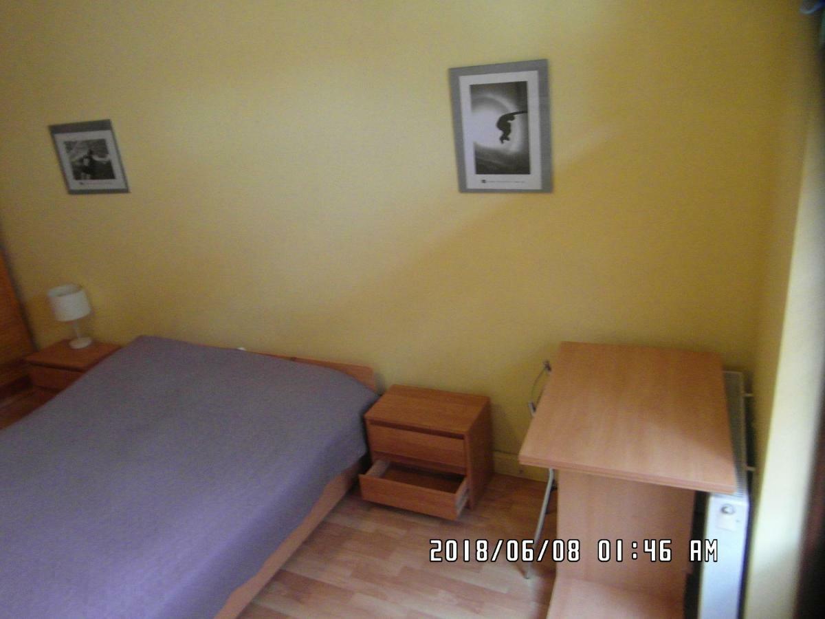 Iwona Hostel - Budget Rooms With Private Bathrooms Sopot Exterior photo